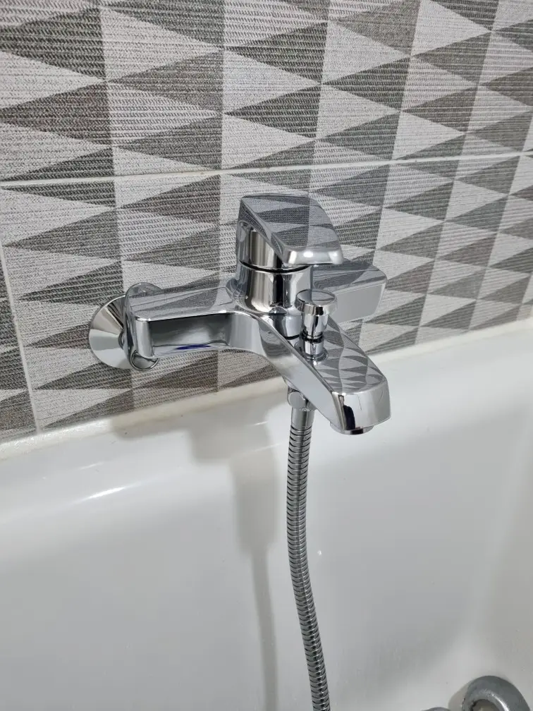 욕조 샤워기 교체 9